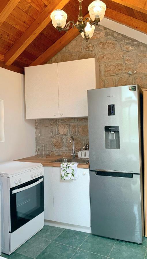 Laura Studio Apartman Mlini Kültér fotó